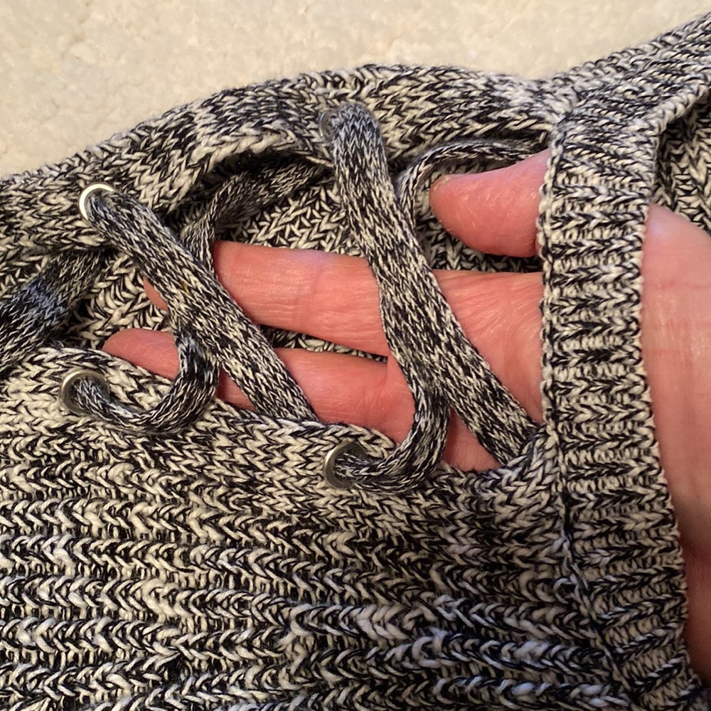 Express sweater - Picture 3 of 4